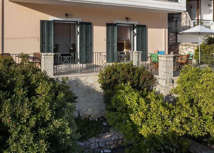 Apartman Plaka's House