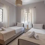 Apartmán Plaka's House *