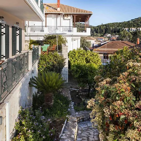 Apartmán Plaka's House